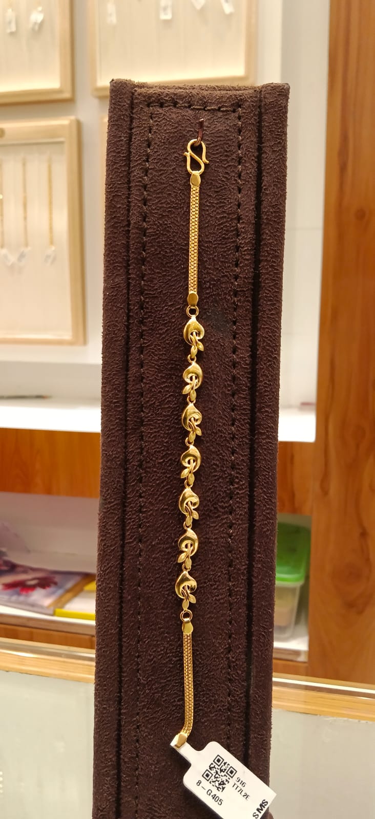 Ladies Bracelet